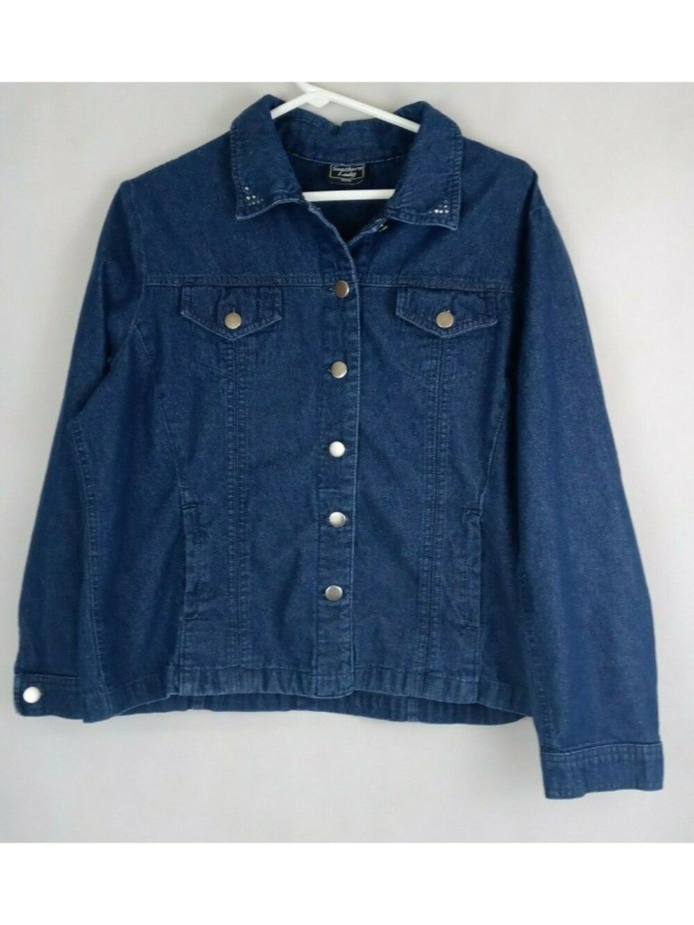 Southern Lady Petite Women's Denim Shirt With Frayed Hem & Arrow Design Large